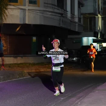 Runner Photo 7982115