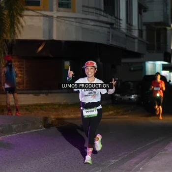 Runner Photo 7982122