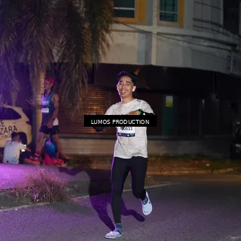Runner Photo 7982198