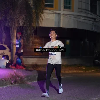 Runner Photo 7982201