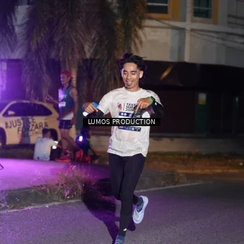 Runner Photo 7982209