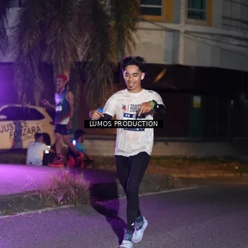 Runner Photo 7982211