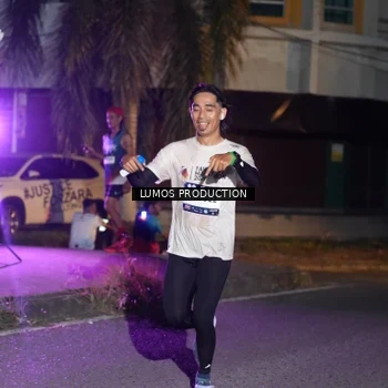 Runner Photo 7982213