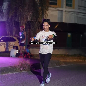Runner Photo 7982216