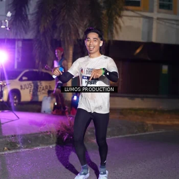 Runner Photo 7982221