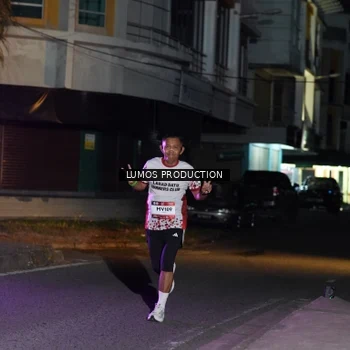Runner Photo 7982237
