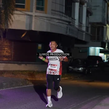 Runner Photo 7982245