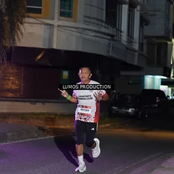 Runner Photo 7982247