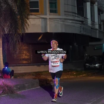 Runner Photo 7982273