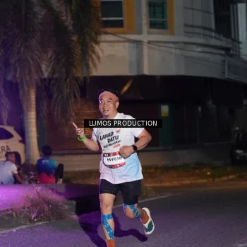 Runner Photo 7982279