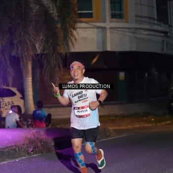 Runner Photo 7982281