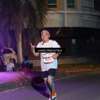 Runner Photo 7982283