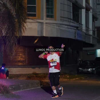 Runner Photo 7982329