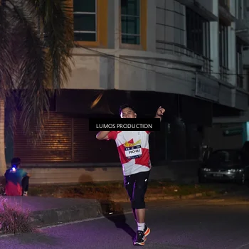 Runner Photo 7982335