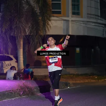 Runner Photo 7982342