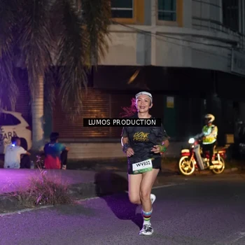 Runner Photo 7982368