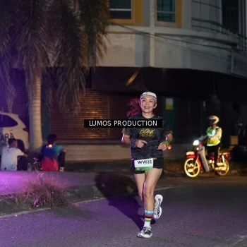 Runner Photo 7982371