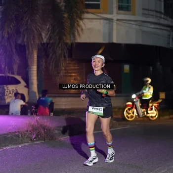 Runner Photo 7982375