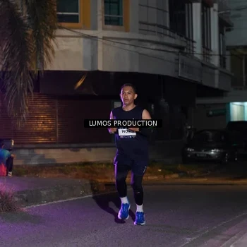 Runner Photo 7982396
