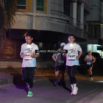 Runner Photo 7982439