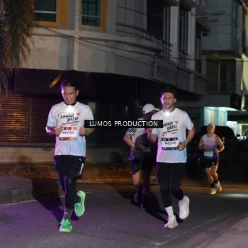 Runner Photo 7982441