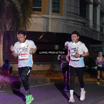 Runner Photo 7982448