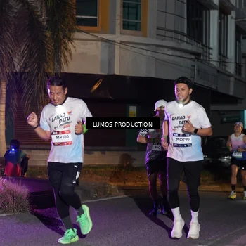 Runner Photo 7982451