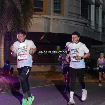 Runner Photo 7982452