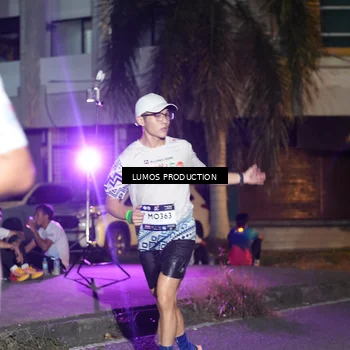 Runner Photo 7982458