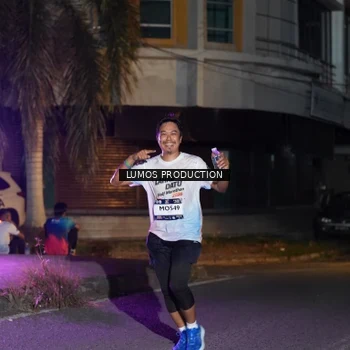Runner Photo 7982564