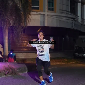 Runner Photo 7982566