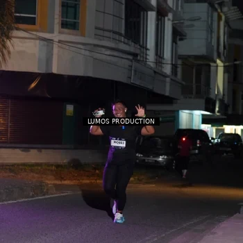 Runner Photo 7982616