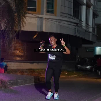 Runner Photo 7982624