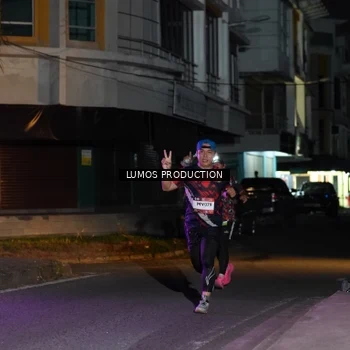 Runner Photo 7982741