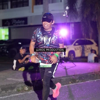 Runner Photo 7982769