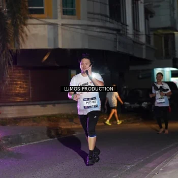 Runner Photo 7982863