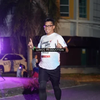 Runner Photo 7982866