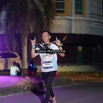 Runner Photo 7982896