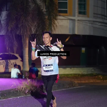 Runner Photo 7982900