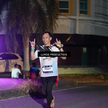 Runner Photo 7982905