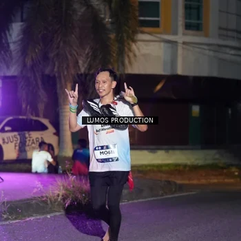 Runner Photo 7982906