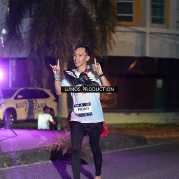 Runner Photo 7982910