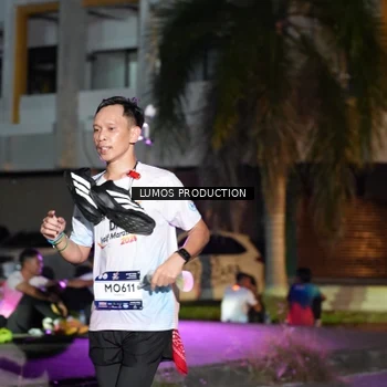 Runner Photo 7982921