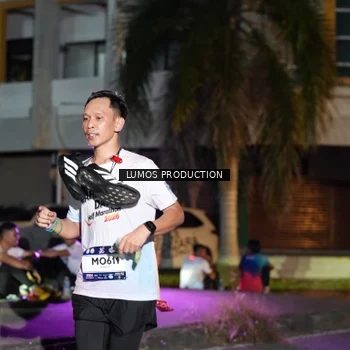 Runner Photo 7982922