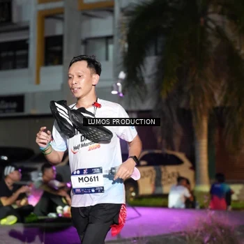 Runner Photo 7982929