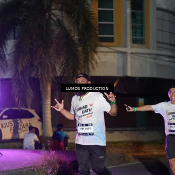 Runner Photo 7982949
