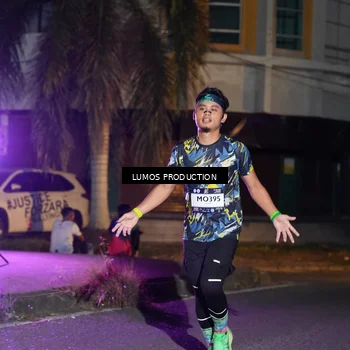 Runner Photo 7982999