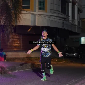Runner Photo 7983001