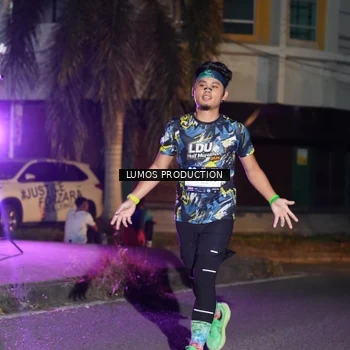 Runner Photo 7983007