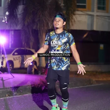 Runner Photo 7983013